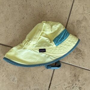 Baby Patagonia Baby Block-the-Sun UPF Hat size  6M